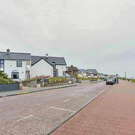 F1 Paulus Loot Spacious * Zandvoort